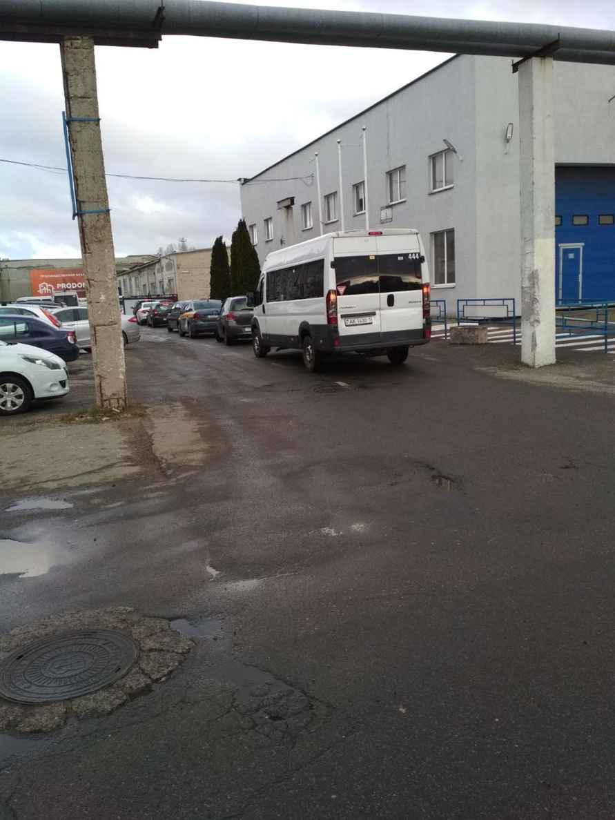 В Белтехосмотре назвали причину резко выросших очередей на диагностических станциях