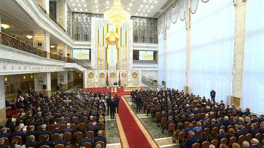 Лукашенко вступил в должность президента Беларуси