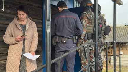 Сельсоветы и ОМОН устроили рейды на Минщине. Кому ждать гостей в полной амуниции?