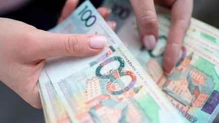 Плюс 20-35% от оклада. Минобразования Беларуси пообещало доплаты трём категориям работников с 1 мая