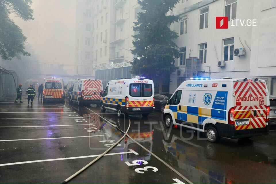 В Тбилиси загорелся знаменитый Дезертирский рынок