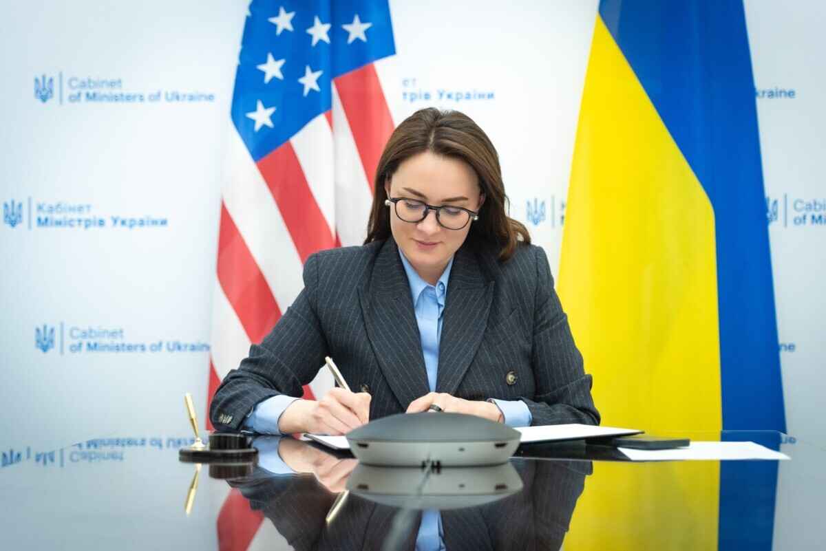 Украина и США подписали меморандум по полезными ископаемым. Когда заключат полноценный договор?
