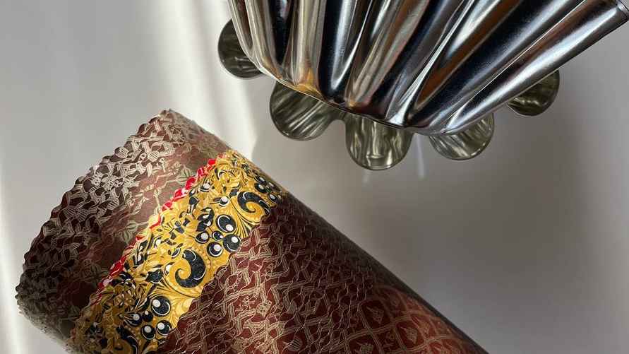 Для выпечки пасхальных куличей можно использовать бумажные и металлические формочки, но есть по меньшей мере * причин отдать предпочтение первому варианту. Фото: архив Ольги Бубович