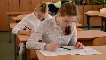 Минобразования смягчило требования для белорусских школьников. За что перестанут снижать оценки?