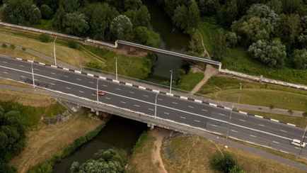 В Минске на 7 месяцев решили перекрыть мост между 2 микрорайонами. Заявлен перепробег «максимум 1 км»