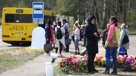 «Минсктранс» изменил график автобусов и показал схемы допмаршрутов на Радуницу