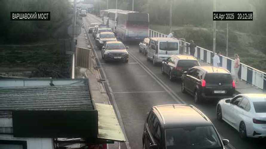 «Не уменьшаются» — Пограничники предупредили о больших очередях на пунктах пропуска в Польшу и Литву