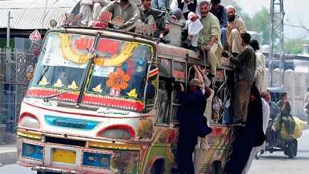 Премьер Пакистана рассказал, кого отправят в Беларусь в числе 150 000 пакистанцев