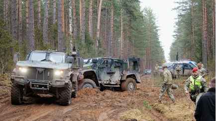 Минобороны Литвы подтвердило гибель 3 из 4 солдат в затонувшей вблизи белорусской границы бронемашине