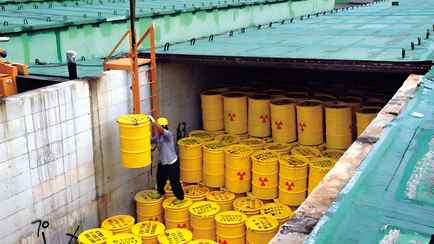 Госатомнадзор озвучил 3 варианта, где в Беларуси могут захоронить ядерные отходы