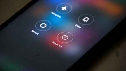 Google разрешил смартфонам на Android перезагружаться самостоятельно. Когда?