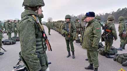 В Минобороны рассказали, сколько тысяч белорусов вызовут в военкоматы осенью 2025 года