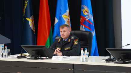 Замглавы МВД Беларуси потребовал от милиции «наступательных действий». Кому приготовиться?