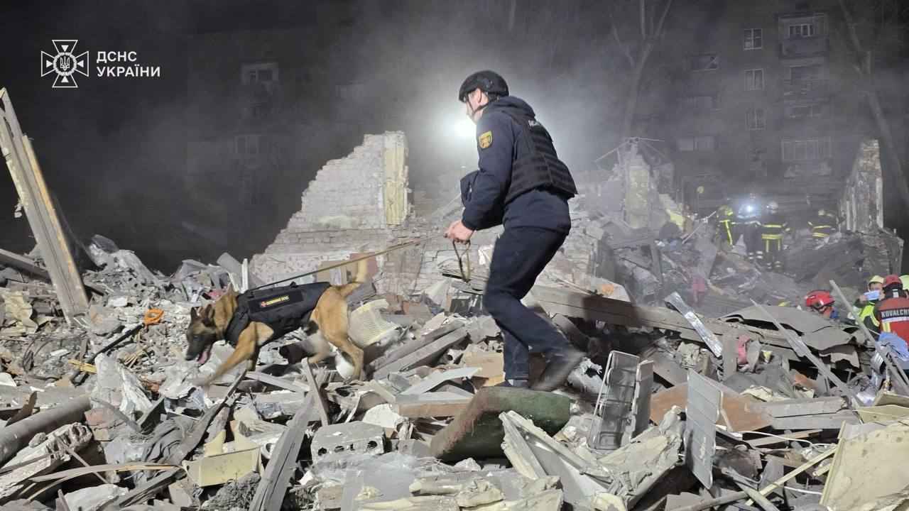 Киев подвергся массированной ракетной атаке - 10 погибших