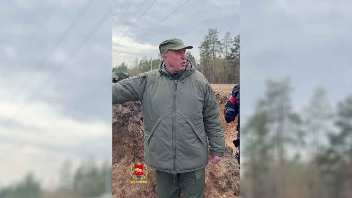 «Зачем это?» — Караев возмутился «слишком крутым» укреплением на учениях под Гродно. Чем не угодило?