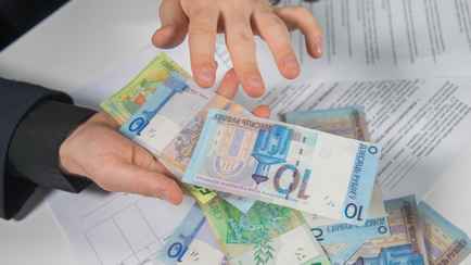 Райисполкомы на Могилевщине и Минщине опубликовали 5 вакансий зампредов. Какие зарплаты?