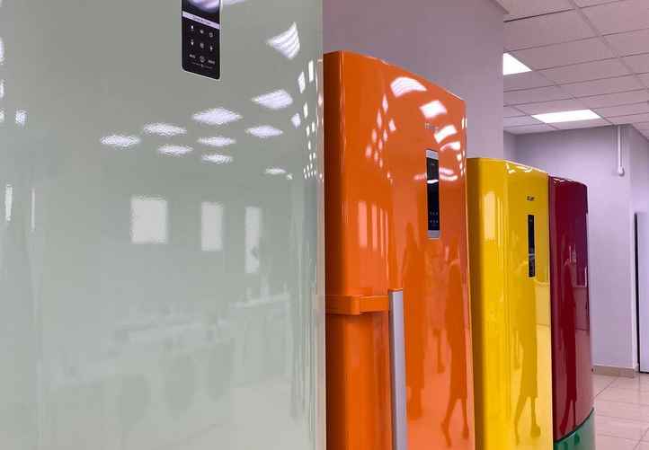 Возможность приобрести цветной холодильник пока есть только у минчан