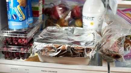 На «АТЛАНТе» ответили, испортится ли холодильник, если ставить горячие блюда