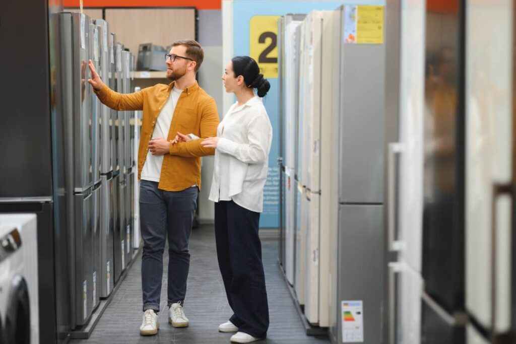 Как белорусам выбрать идеальный холодильник? На "АТЛАНТ" рассказали, каким брендам нельзя доверять