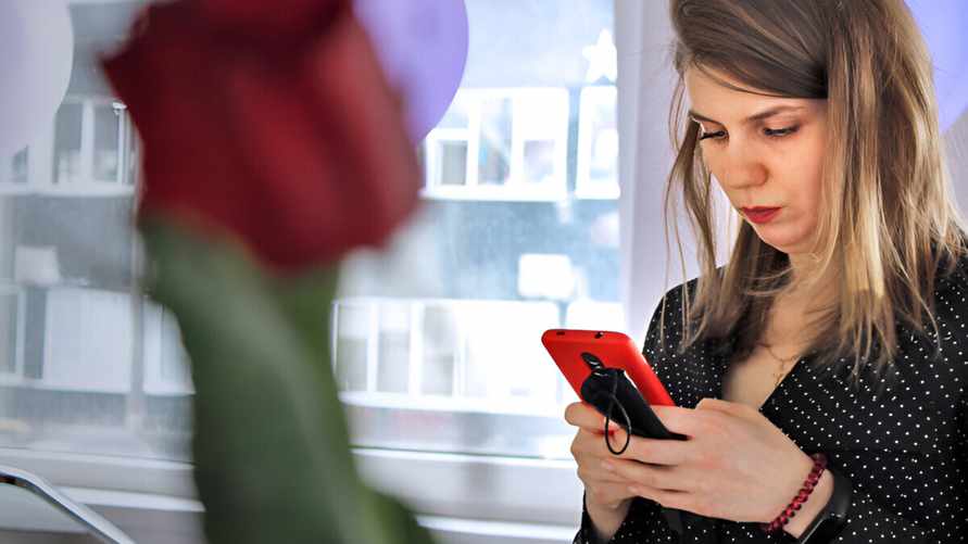 Белорусам разрешили менять лимит задолженности сотовым операторам - Залесский