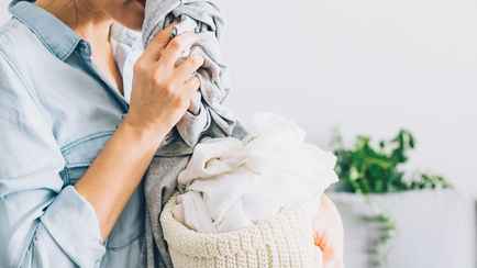 Как постирать в стиралке без воды? На «АТЛАНТе» подсказали способ быстро освежить одежду