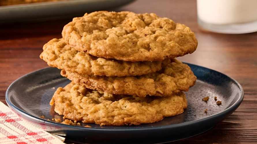 Овсяное печенье станет ещё вкуснее, если добавить один ингредиент. Как приготовить сладкое без сахара?