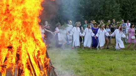 В МЧС призвали белорусов отказаться от главной традиции «самого магического» летнего праздника