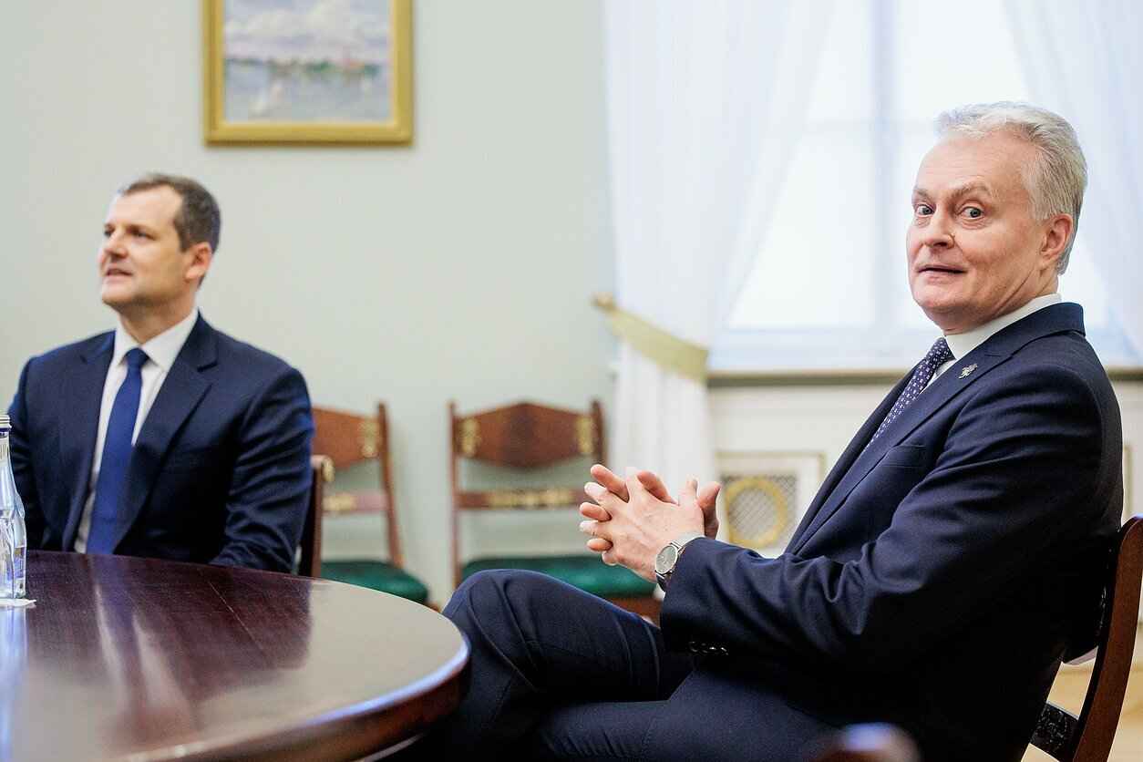 Скандал в Литве - Президент потребовал от премьера уйти в отставку. Тот не согласился