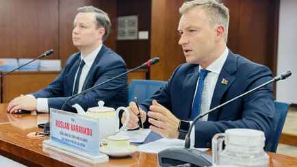 «Обсуждать смешно!» — В МИД Беларуси обвинили Литву в «откровенном рэкете»