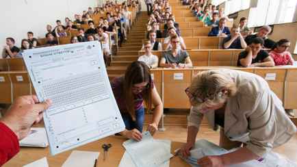 Минздрав Беларуси определил, выпускников с какими болезнями освободят от ЦЭ