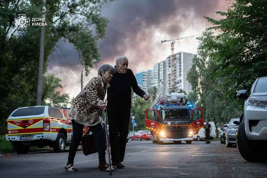 Под Москвой раздалось 4 взрыва. В Киеве тоже разрушения. Что атаковали беспилотники?