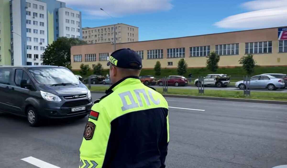 Кому до 210 рублей штрафа? ГАИ попросила белорусов помнить о законах физики