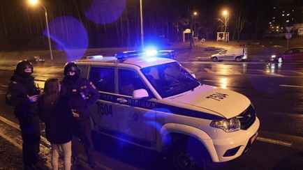 «Громкая музыка ночью» — В милиции попросили белорусов писать в их чат-бот в таких случаях