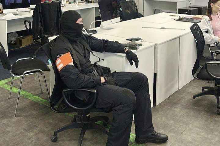 В России пришли с обысками в редакцию одного из крупнейших новостных Telegram-каналов