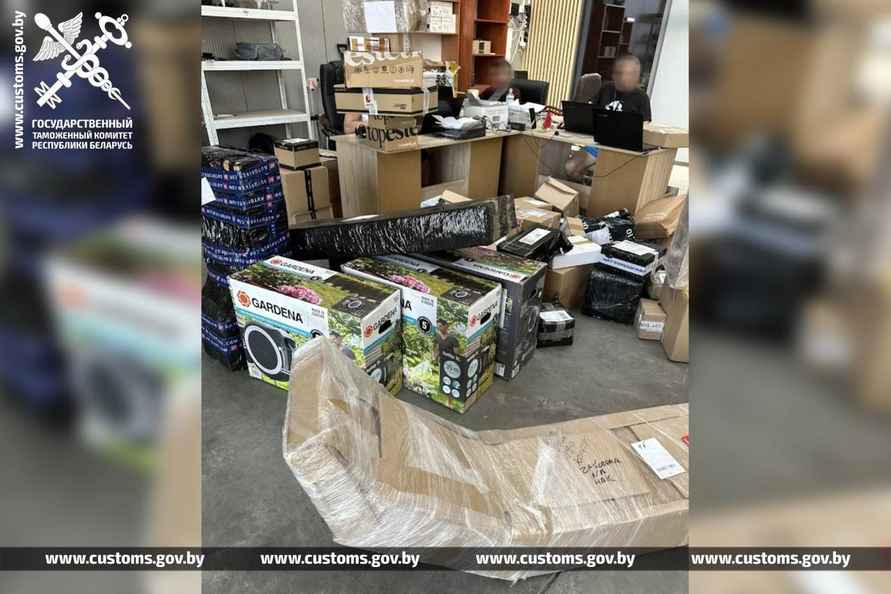 Таможенники обвинили белоруса в ущербе на 650 000 рублей. Как узнали про бизнес в Польше?
