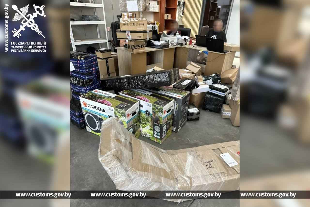 Таможенники обвинили белоруса в ущербе на 650 000 рублей. Как узнали про бизнес в Польше?