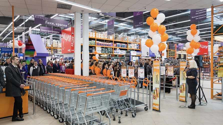 Персональные данные 109 000 клиентов белорусских строймагов MILE утекли к мошенникам. Что им нужно сделать?