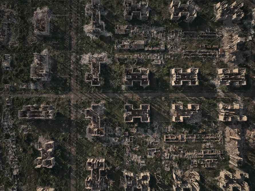 Россия объявила о взятии украинского Часового Яра. Вот как выглядит город после 1,5 лет боёв