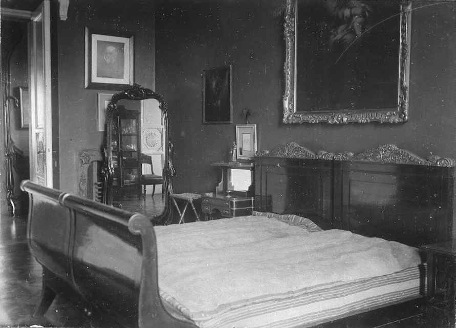 Хочется, чтобы мы жили не с нуля — Поговорили с владельцем усадьбы Горваттов о реставрации, сохраненных ценностях и Белой панне Наровли. Чем помочь?