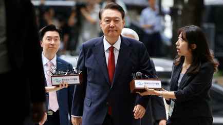 Прокуратура Южной Кореи предъявила ряд новых обвинений бывшему президенту