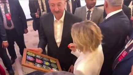 «Продолжайте так же» — Алиев поддержал Украину и похвалил ВСУ