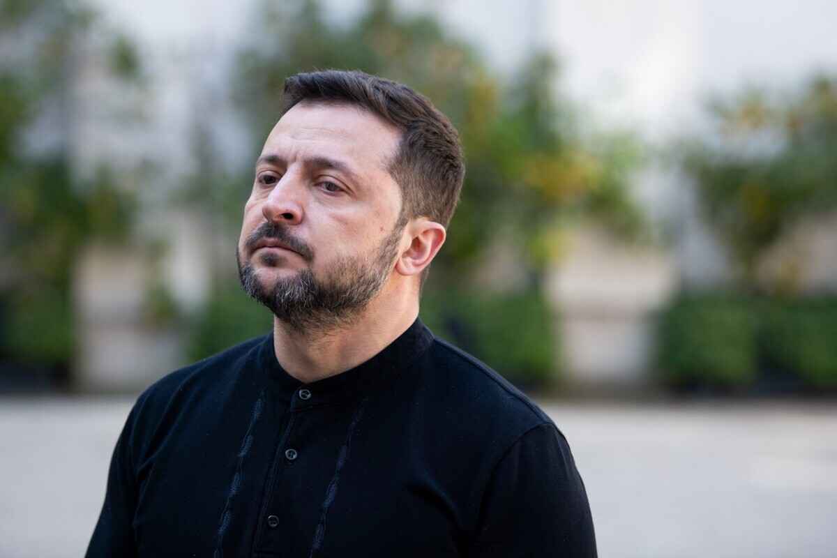 "Сдал назад" - Зеленский решил вернуть полномочия антикоррупционным НАБУ и САП после предупреждений ЕС