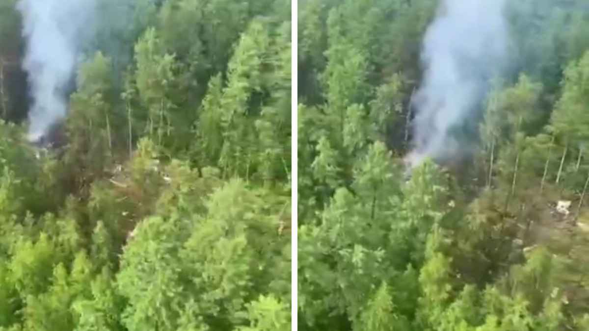 В России разбился самолет с десятками пассажиров на борту