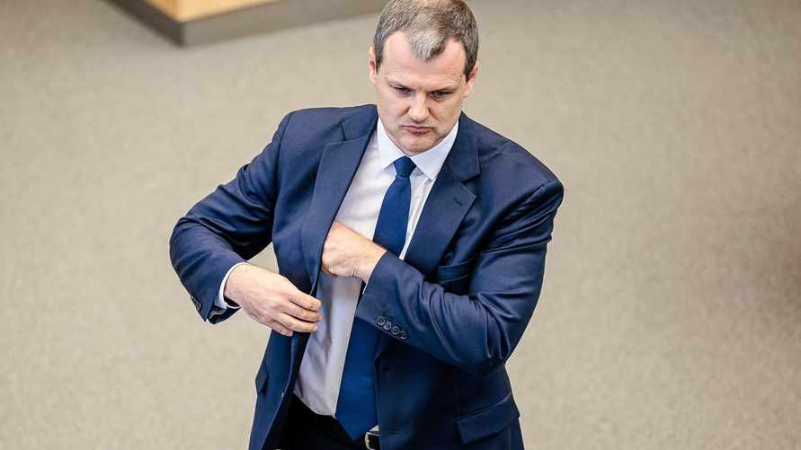 Премьер Литвы подал в отставку из-за коррупционного скандала