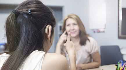 Эффект – уже через месяц. Китайские учёные впервые смогли вернуть слух глухим взрослым с помощью генной терапии