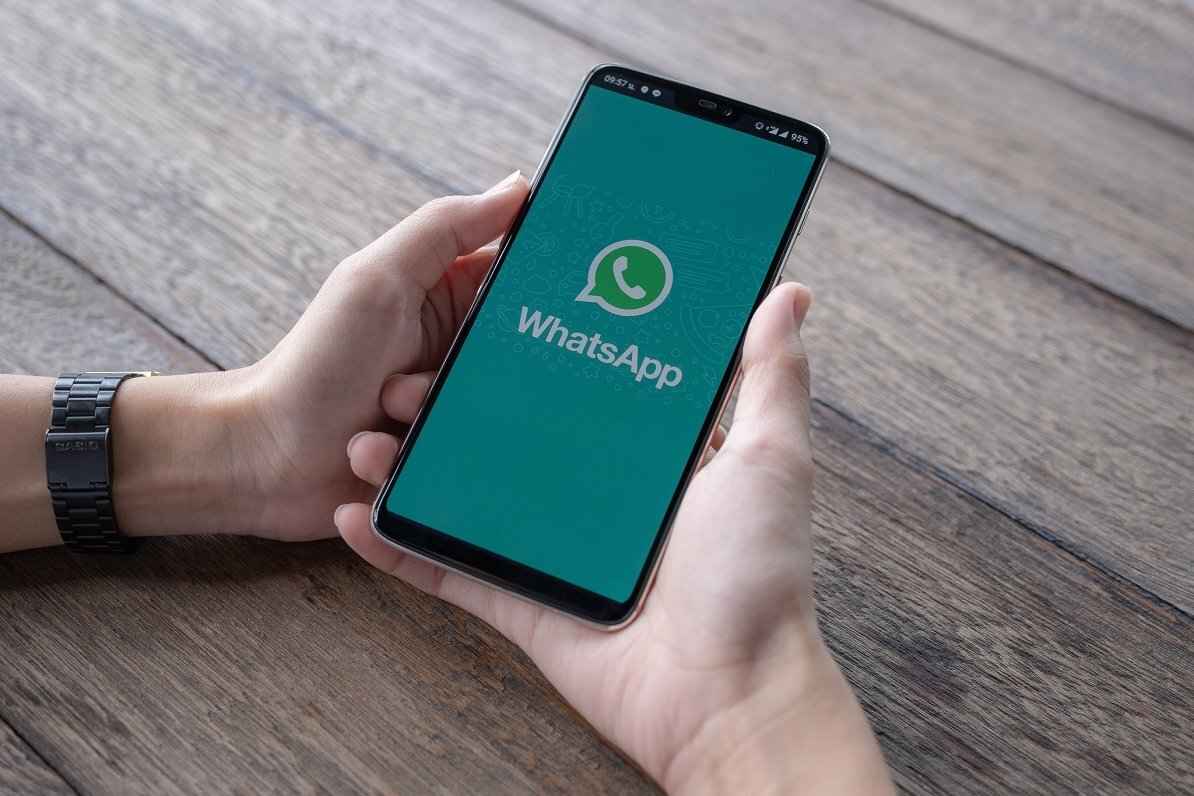 Rusija razmišlja o prepovedi uporabe aplikacije WhatsApp