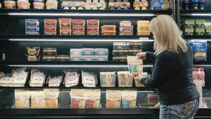 TikTok превратил творог в дефицитный продукт в США