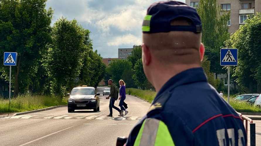 В ГАИ "обязали" белорусских водителей следить за соседними полосами