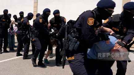 В Азербайджане полиция устроила облаву на россиян