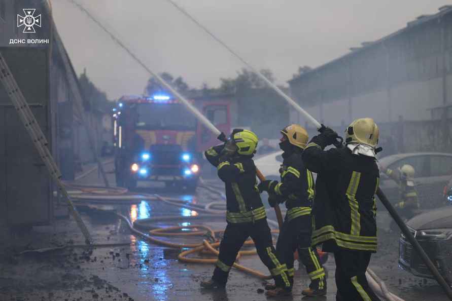 Новый антирекорд? ВСУ заявили об атаке 741 беспилотников и ракет за ночь